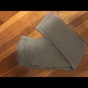 Vineyard Vines. Gray. Slim fit. 33x30. Gray.